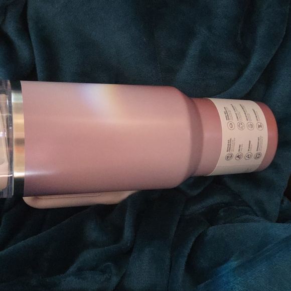 Stanley Pink Quencher H2.0 Tumbler - Picture 6 of 11